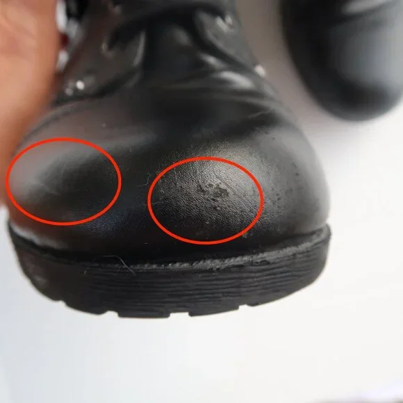 G by Guess Quilted Lace Up Biker Boots Sz 8.5 Black Buckle Grunge Combat Booties - Picture 3 of 14